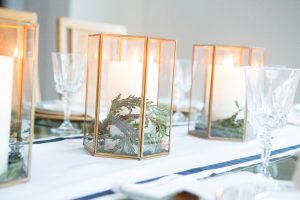 CC & Mike Christmas Dining Room Table Ideas 7