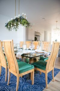 CC & Mike Christmas Dining Room Table Ideas 24