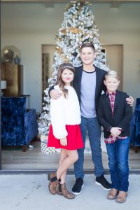 Family-Christmas-Favorite-Things-19