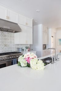 Affordable Ceramic Patterned Tile Backsplash affordable modern gold bar stools white kitchen with gold hardware design ideas patterned tile backsplash kitchen gold kitchen lantern lighting