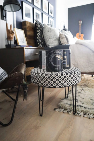 How to Use Rust-Oleum Studio Color Wall Paint teen boys bedroom